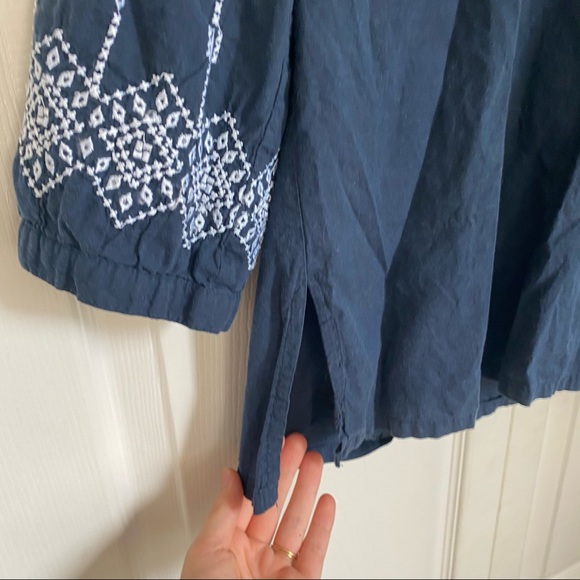 Embroidered Tunic - Picture 3 of 5